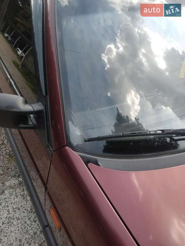 Седан Volkswagen Passat 1993 в Чернігові фото 11 Седан Volkswagen Passat 1993 в Чернігові