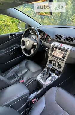 Седан Volkswagen Passat 2005 в 
