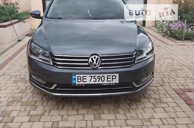 Универсал Volkswagen Passat 2011 в Николаеве