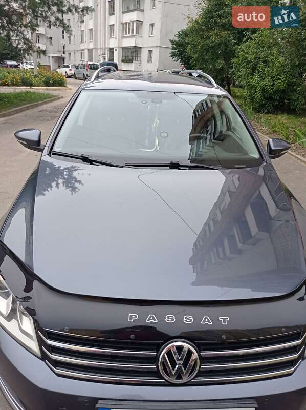 Універсал Volkswagen Passat 2011 в Львові