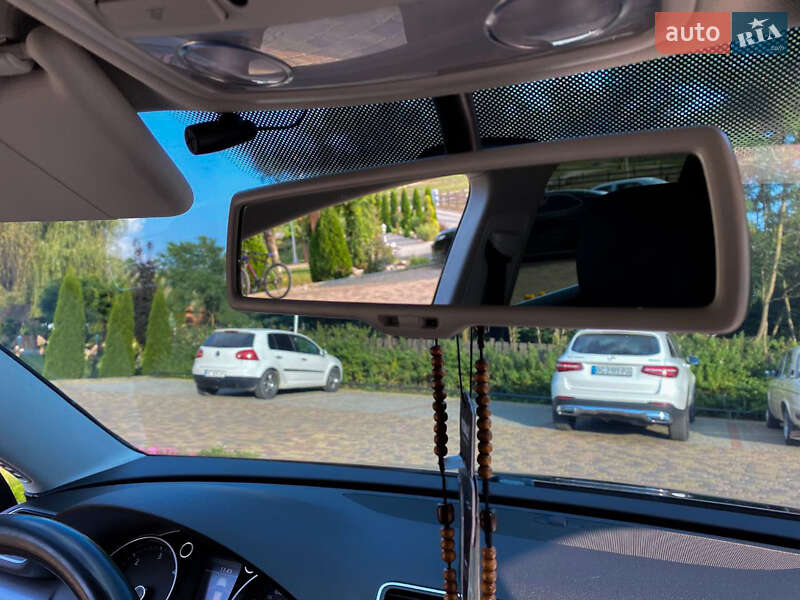 Универсал Volkswagen Passat 2012 в Берегово