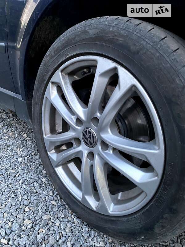 Универсал Volkswagen Passat 2001 в Шепетовке