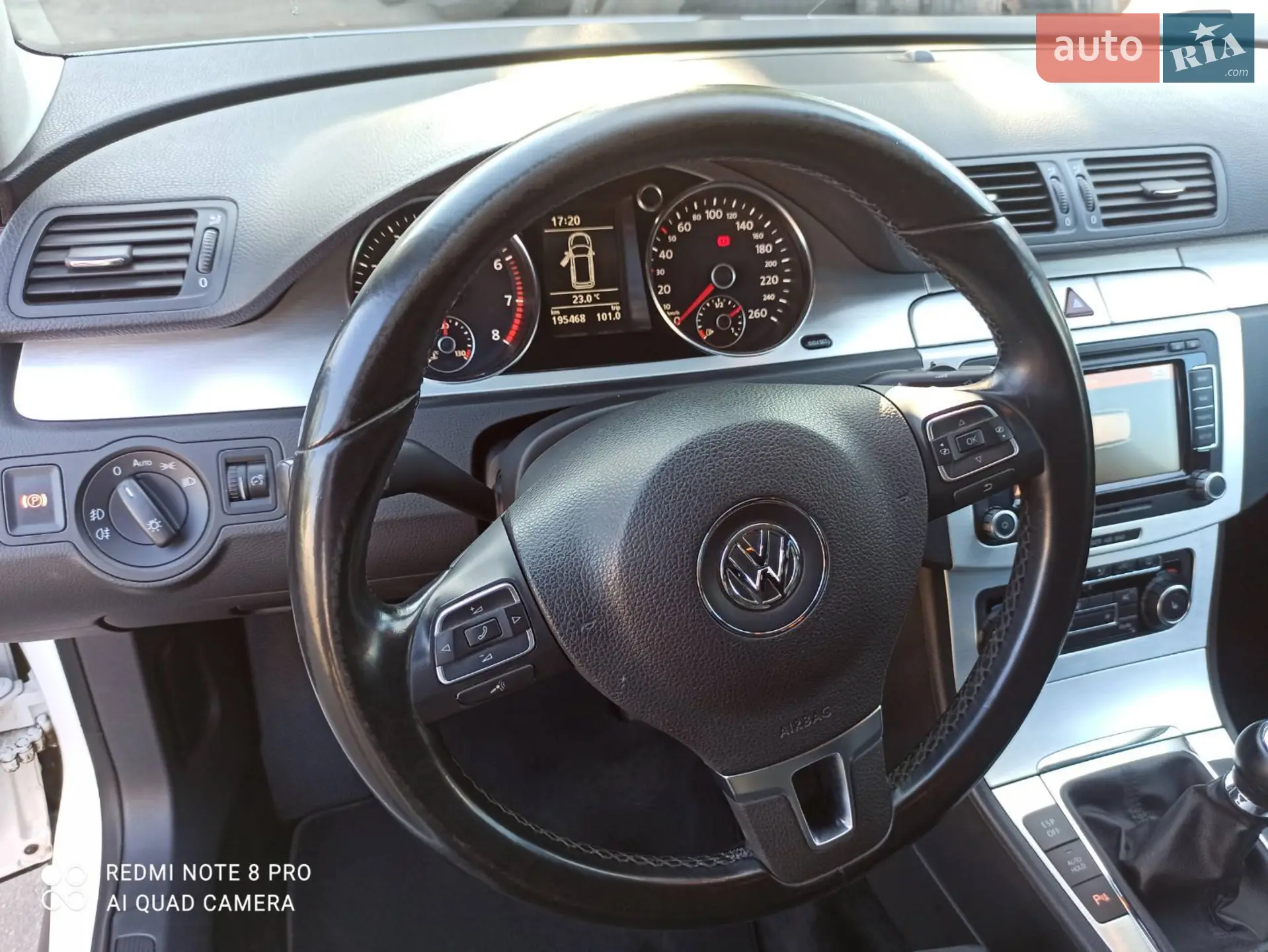 2010 Volkswagen Passat - мініатюра 7