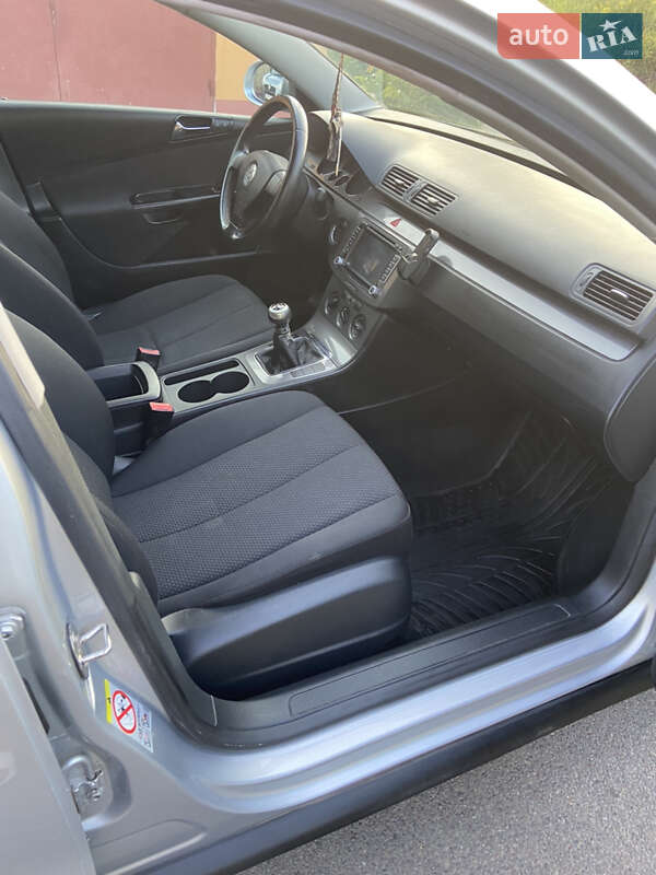 Универсал Volkswagen Passat 2007 в Луцке