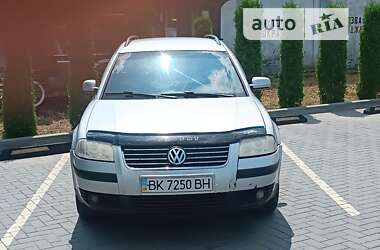 Универсал Volkswagen Passat 2002 в Лозовой