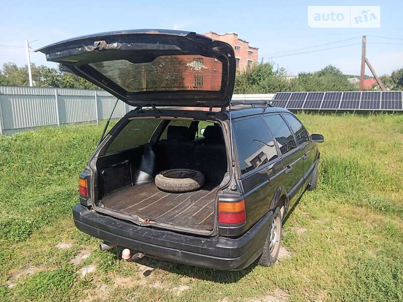Універсал Volkswagen Passat 1989 в Калуші
