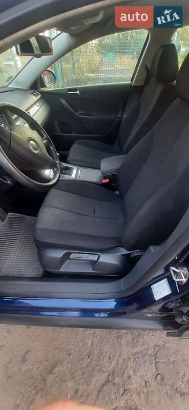 Універсал Volkswagen Passat 2008 в Жмеринці