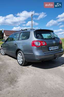 Универсал Volkswagen Passat 2005 в Луцке