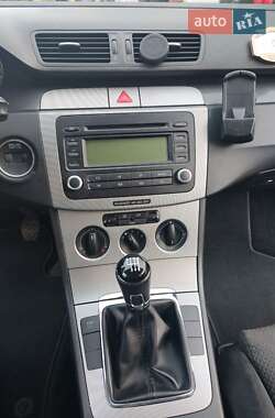 Универсал Volkswagen Passat 2005 в Луцке