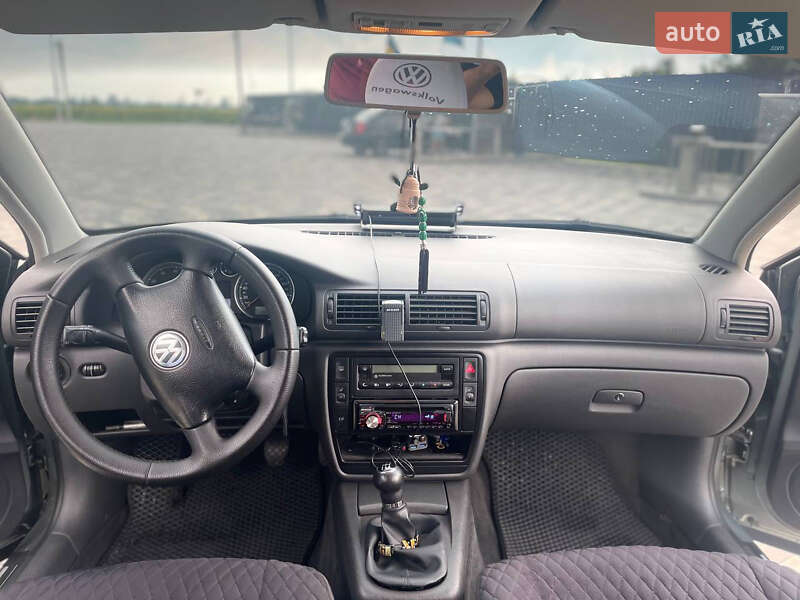 Седан Volkswagen Passat 2004 в Полтаві