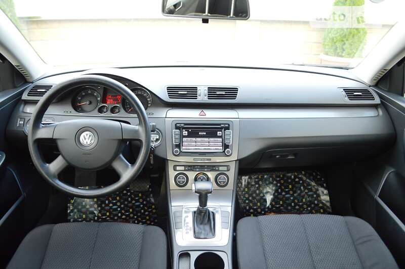 Седан Volkswagen Passat 2008 в Одесі