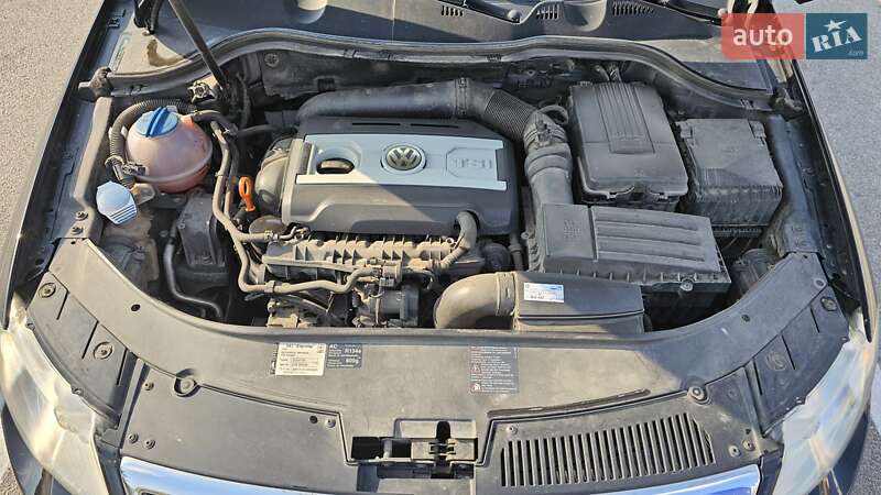 Седан Volkswagen Passat 2008 в Каменском