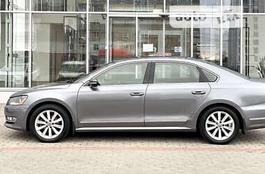 Седан Volkswagen Passat 2013 в 