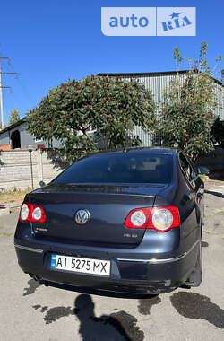 Седан Volkswagen Passat 2006 в Василькові