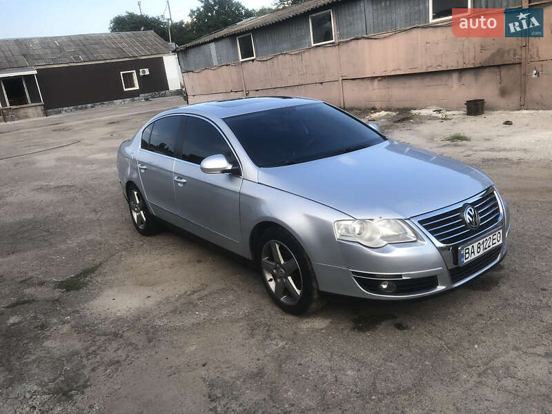 Седан Volkswagen Passat 2006 в Кропивницком
