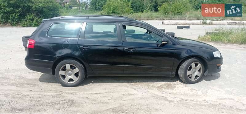 Универсал Volkswagen Passat 2009 в Софиевской Борщаговке