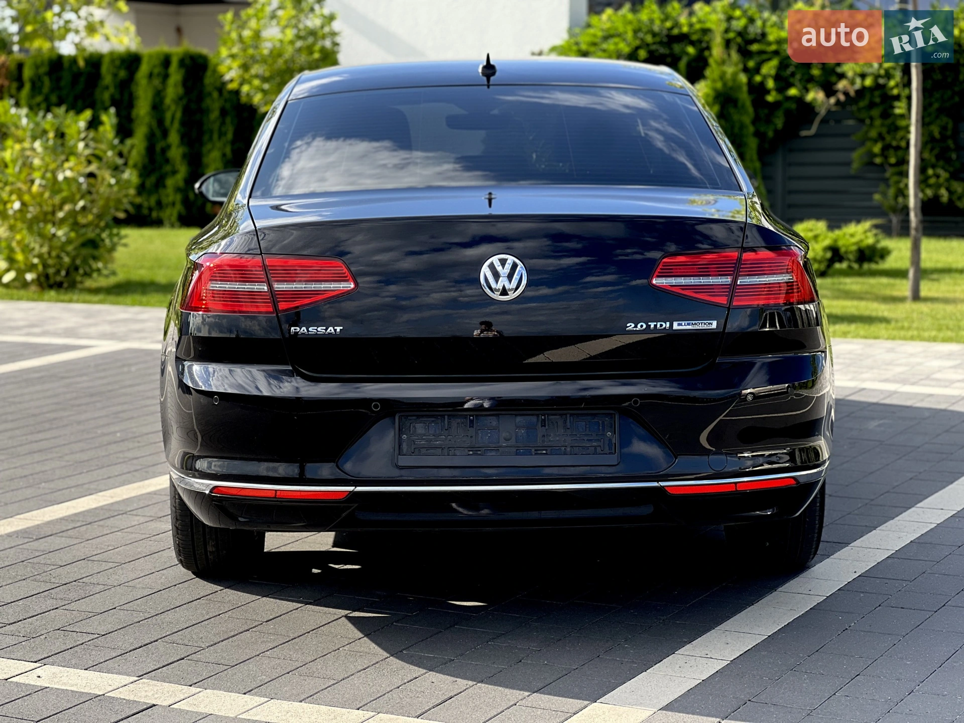 2017 Volkswagen Passat - мініатюра 9