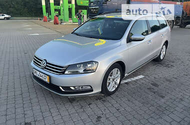 Универсал Volkswagen Passat 2013 в Радивилове