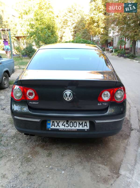 Седан Volkswagen Passat 2005 в Запоріжжі