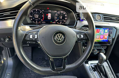 Универсал Volkswagen Passat 2017 в Дубно