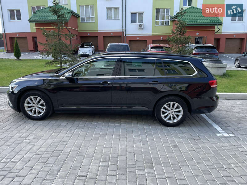 Универсал Volkswagen Passat 2016 в Львове