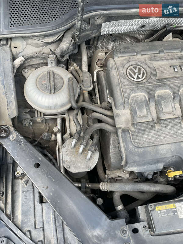 Универсал Volkswagen Passat 2016 в Львове