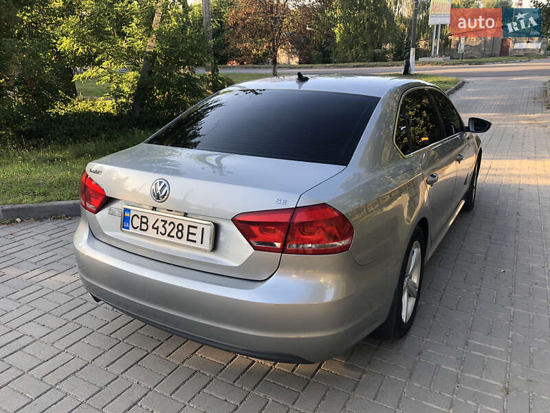 Седан Volkswagen Passat 2011 в Прилуках