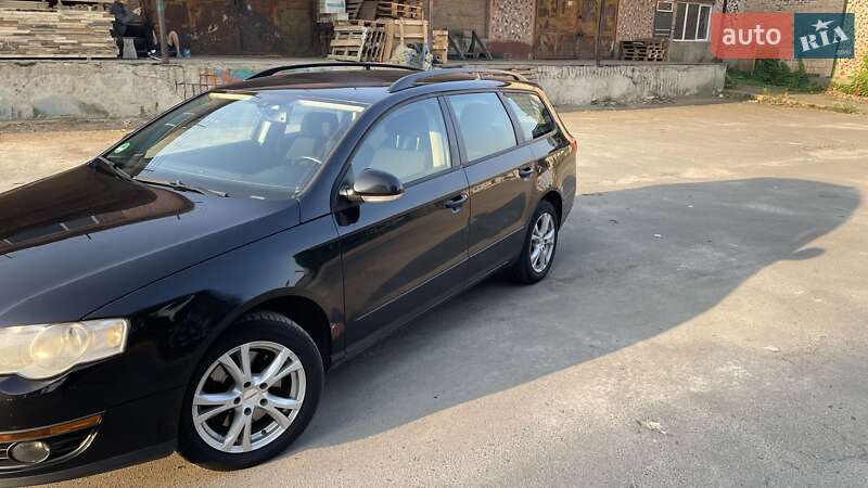 Универсал Volkswagen Passat 2006 в Луцке фото 12 Универсал Volkswagen Passat 2006 в Луцке