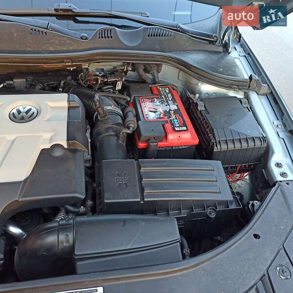 Универсал Volkswagen Passat 2010 в Черновцах фото 2 Универсал Volkswagen Passat 2010 в Черновцах