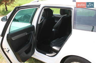 Универсал Volkswagen Passat 2011 в 