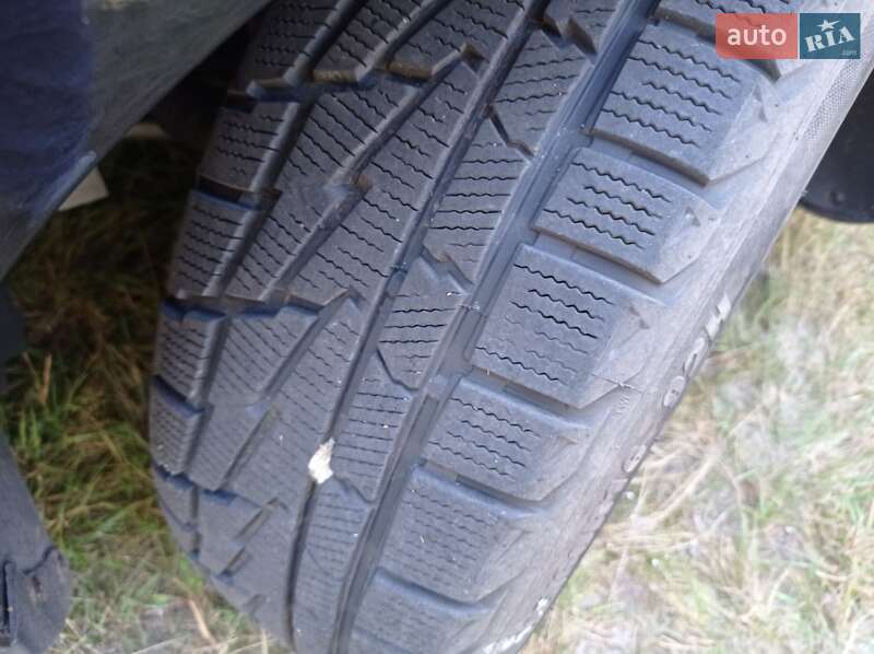 Седан Volkswagen Passat 2008 в Лебедині