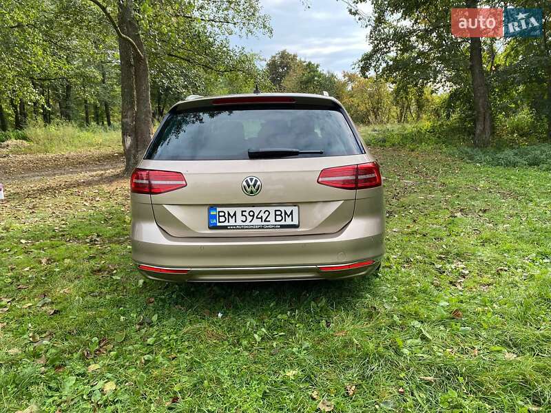 Універсал Volkswagen Passat 2015 в Сумах