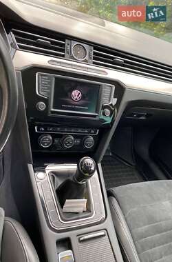 Универсал Volkswagen Passat 2015 в Сумах