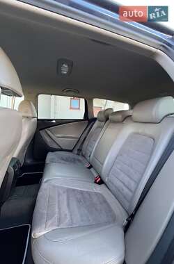 Универсал Volkswagen Passat 2008 в Киеве
