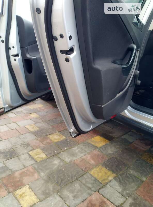 Универсал Volkswagen Passat 2008 в Дрогобыче