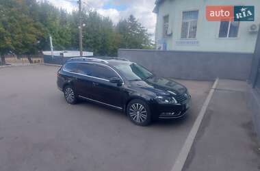 Универсал Volkswagen Passat 2012 в 
