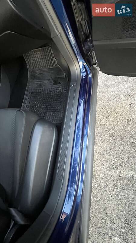 Універсал Volkswagen Passat 2005 в Івано-Франківську