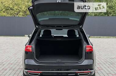 Универсал Volkswagen Passat 2018 в 
