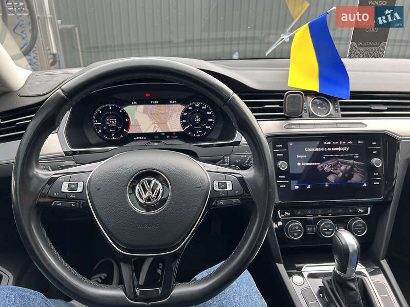 Універсал Volkswagen Passat 2017 в Кагарлику