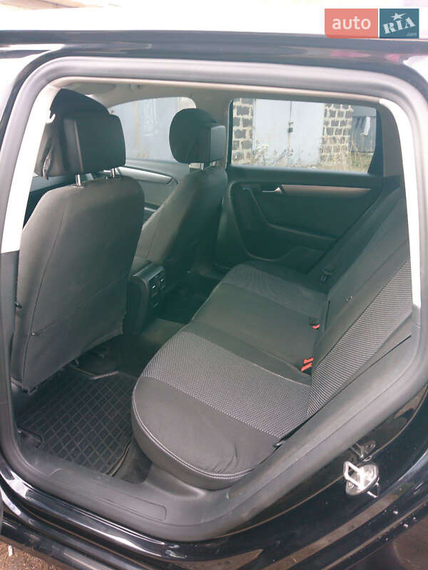 Универсал Volkswagen Passat 2014 в Покровске