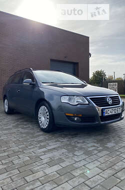 Универсал Volkswagen Passat 2008 в Луцке