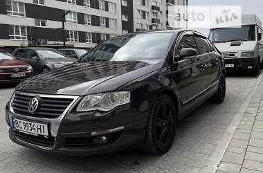 Минивэн Volkswagen Passat 2005 в Львове