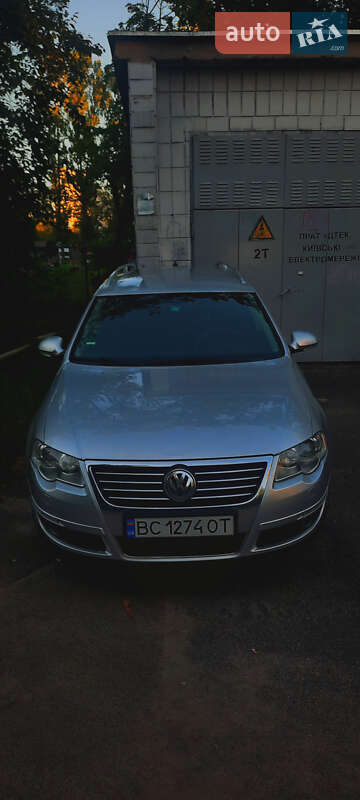 Універсал Volkswagen Passat 2007 в Києві
