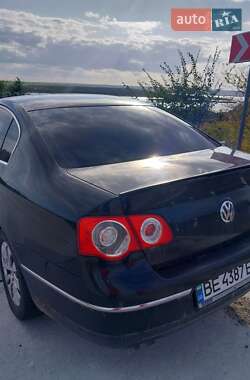 Седан Volkswagen Passat 2006 в Вознесенске