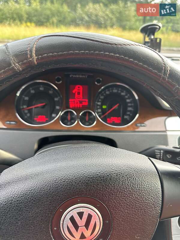 Седан Volkswagen Passat 2007 в Житомире