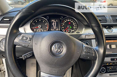 Седан Volkswagen Passat 2011 в Сумах