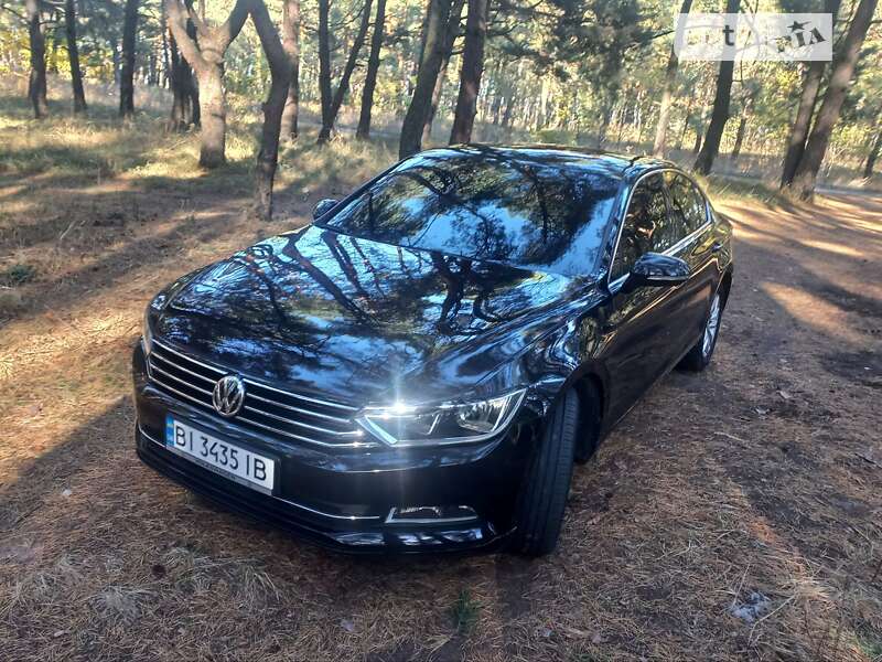 Седан Volkswagen Passat 2017 в 