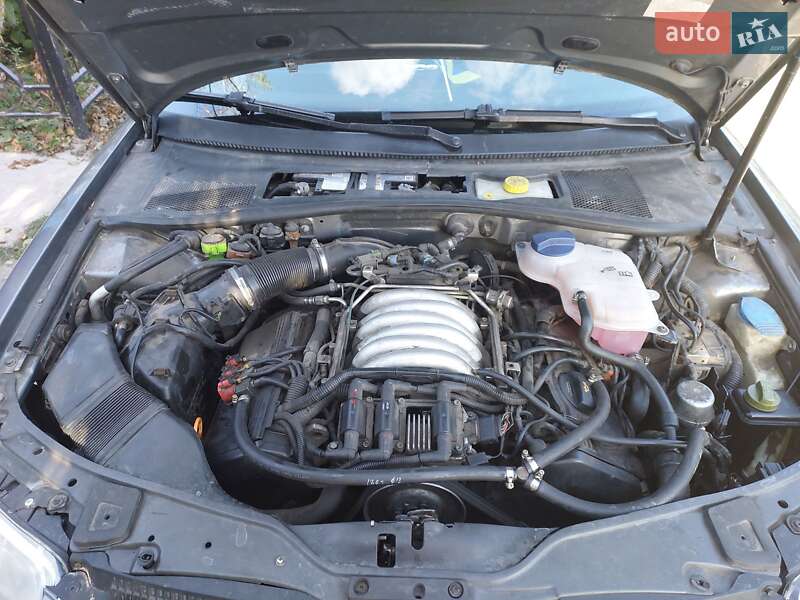 Седан Volkswagen Passat 2003 в Сосницях