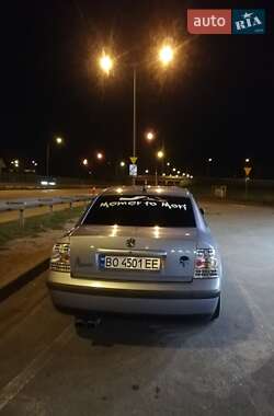 Седан Volkswagen Passat 1997 в 