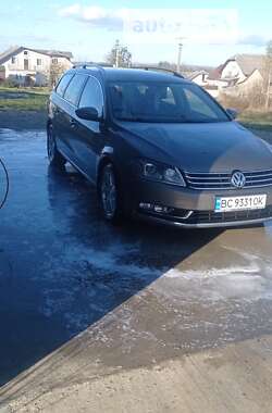 Універсал Volkswagen Passat 2011 в Стрию